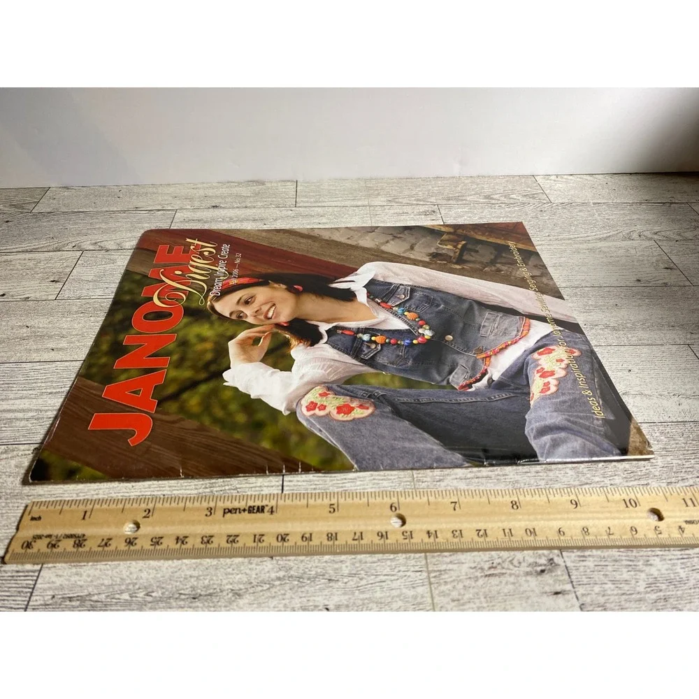 Janome Digest Fall 2006 No. 32 Sewing Serging Embroidery Magazine Patterns‎